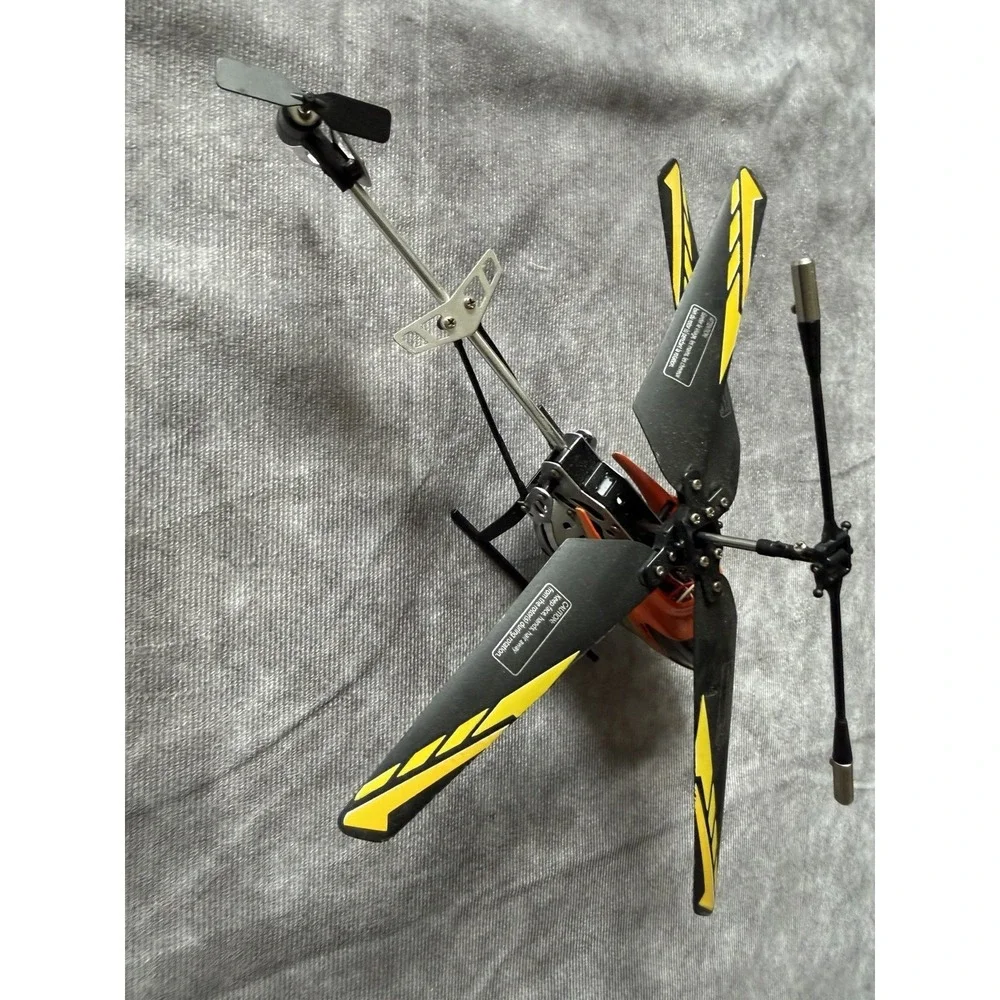Micro Electric RC Helicopter with Flybar RTR Toy Grade Black Yellow Red